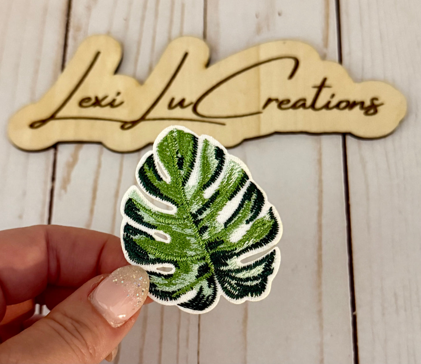 Monstera Tropical Leaf Patch